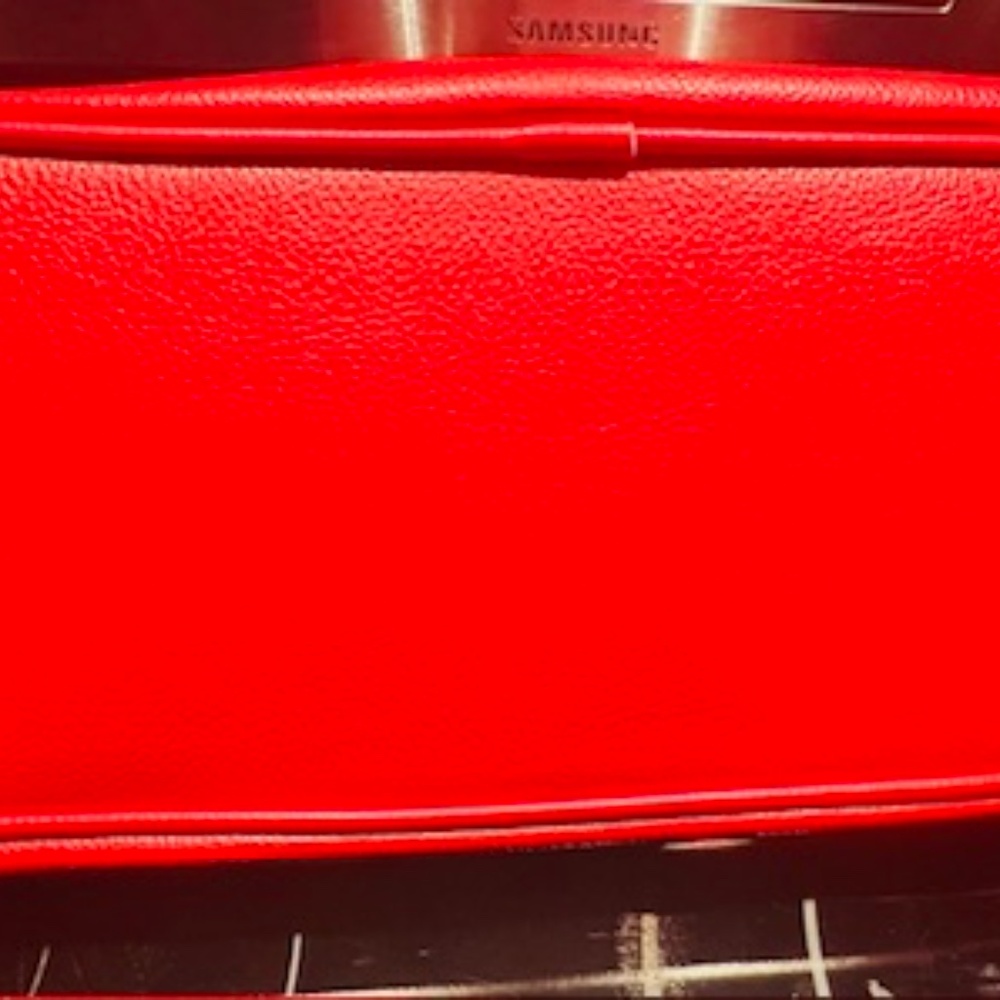 GORGEOUS Red Flower Rose Petal Bag w/Strap & Rhinestone/Gold Handle Accents! - Picture 9 of 14